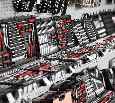 Utensili manuali ed elettrici della ferramenta Capararo